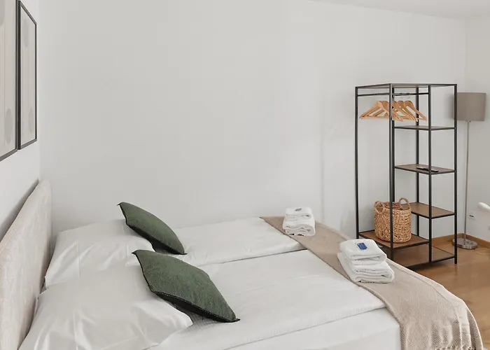 Cozy In The Heart Of - Stork 32 Curych