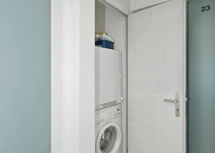 Cozy In The Heart Of - Stork 32 *